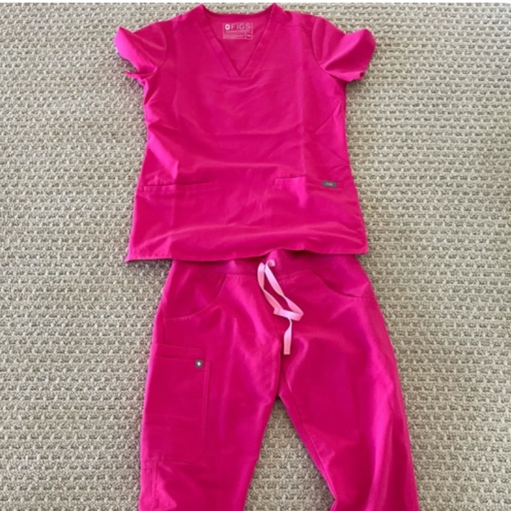 HOT PINK - FIGS LIMITED EDITION - XXS